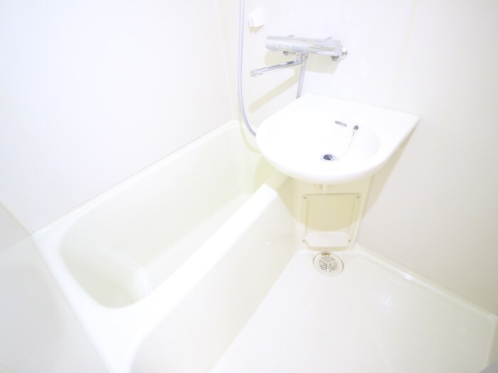 物件内観写真13　(バス／シャワールーム等)