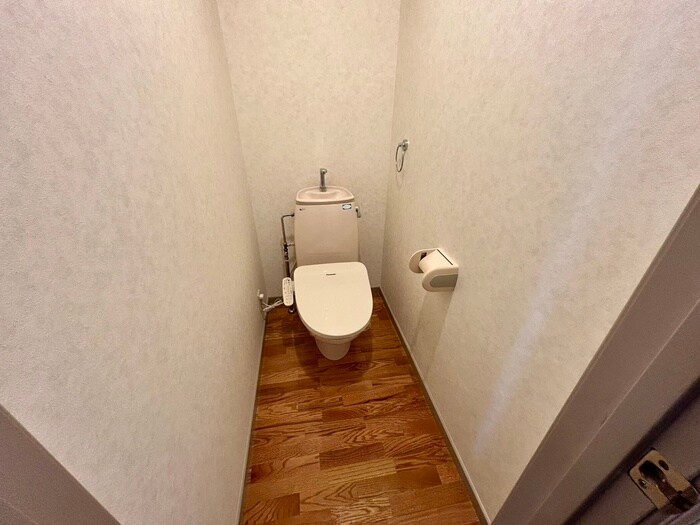 物件内観写真13　(トイレ)