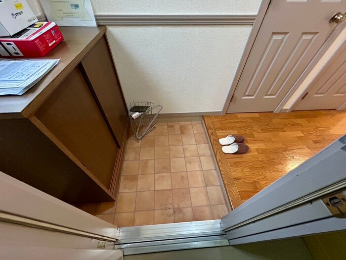 物件内観写真14　(玄関)