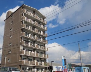 ジョリヴィ箕輪(４０１)外観写真