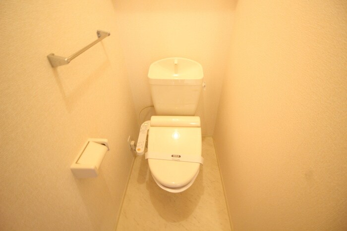 物件内観写真13　(トイレ)