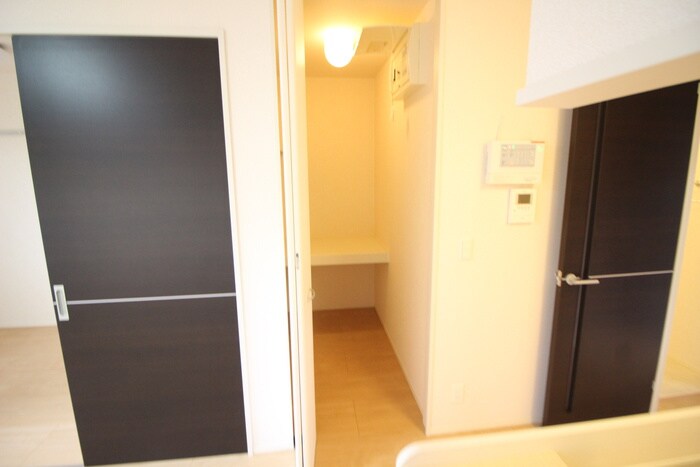 物件内観写真19　(収納)