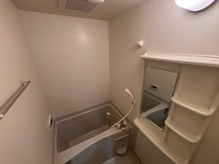 物件内観写真13　(バス／シャワールーム等)