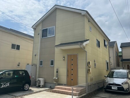 岡崎市栄町三丁目戸建外観写真