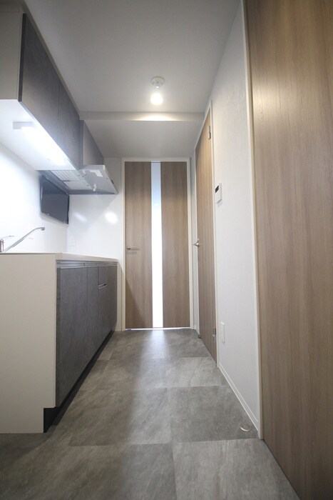 物件内観写真14　(廊下)