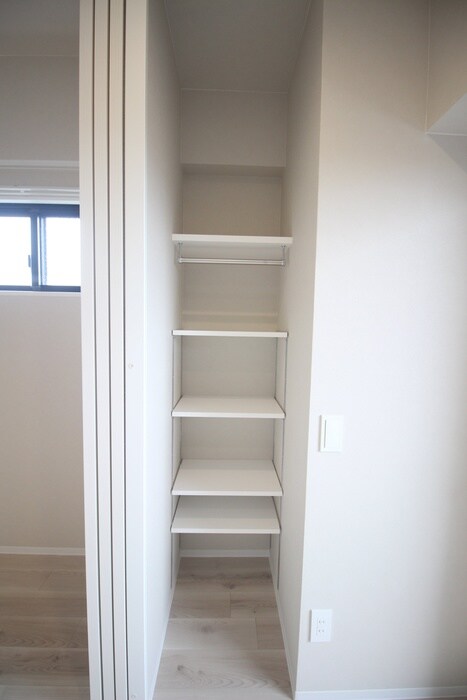 物件内観写真19　(収納)