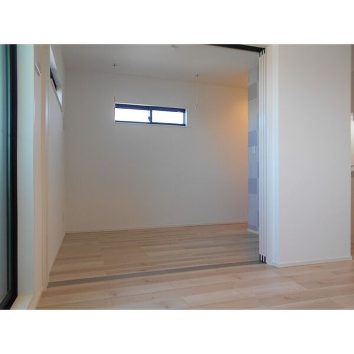 物件内観写真14　(居室)