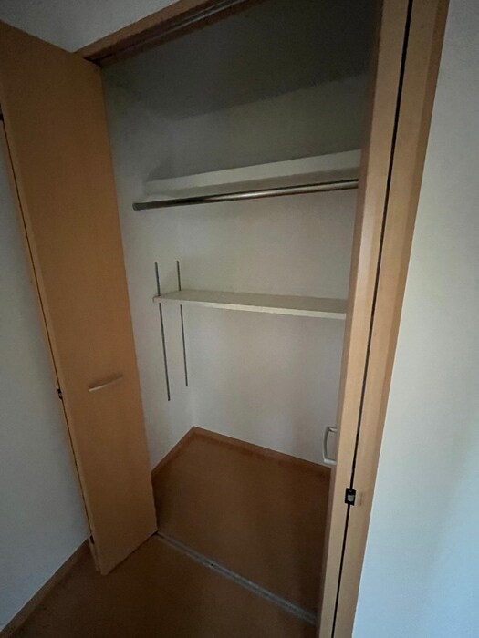 物件内観写真11　(収納)