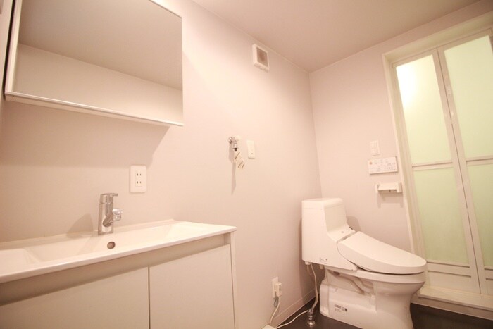 物件内観写真17　(洗面)