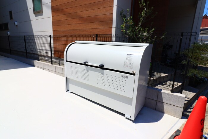 物件外観写真4　(建物設備)