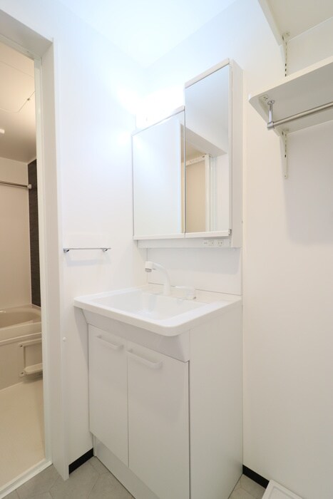 物件内観写真10　(洗面)