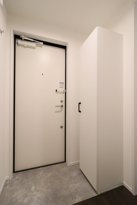 物件内観写真15　(玄関)
