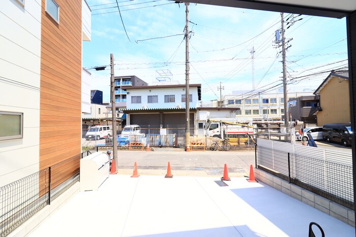 物件内観写真19　(室内からの展望)