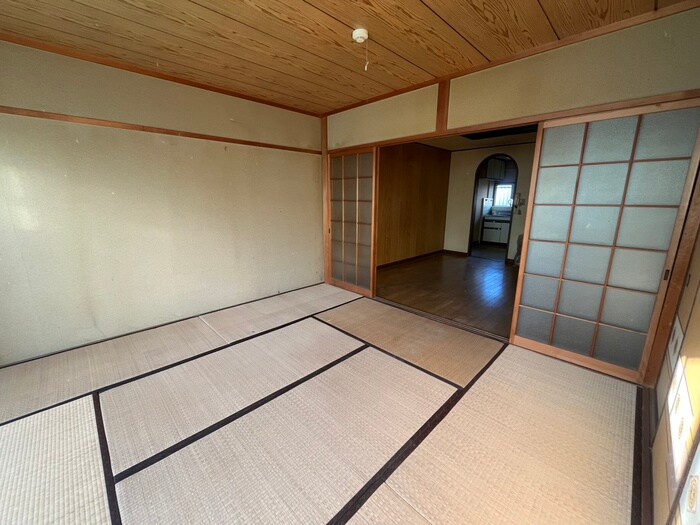 物件内観写真8　(居室)