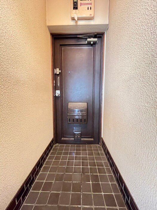 物件内観写真21　(玄関)