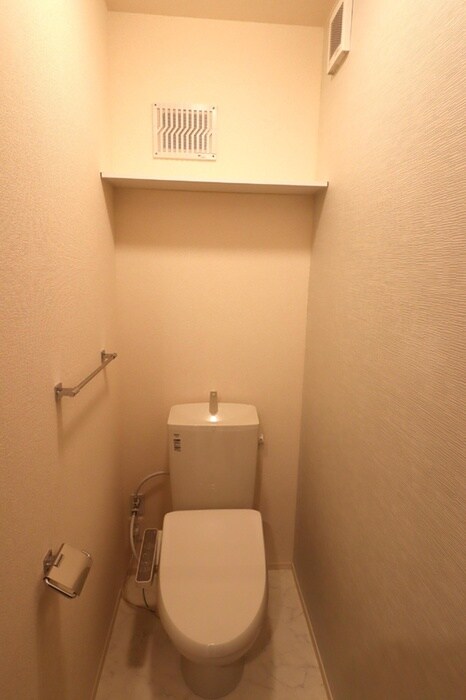 物件内観写真11　(トイレ)