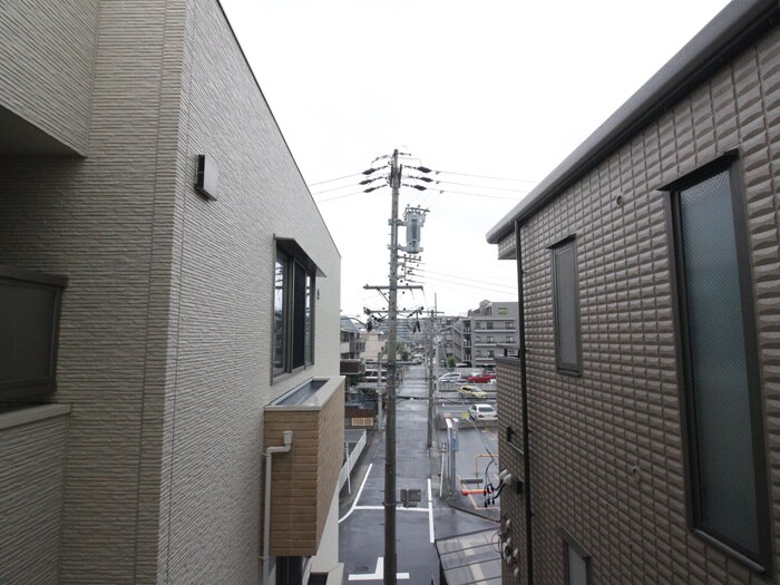 物件内観写真19　(室内からの展望)