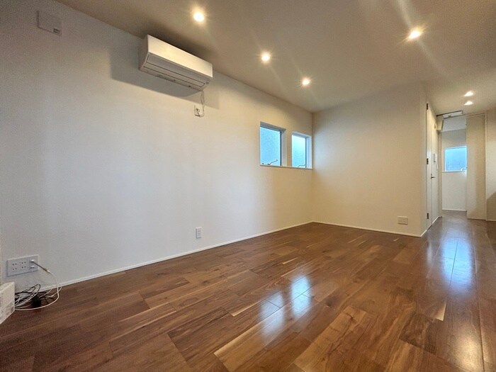 物件内観写真21　(内観写真)