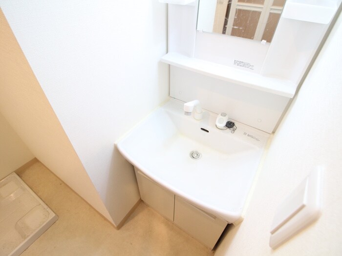 物件内観写真8　(洗面)