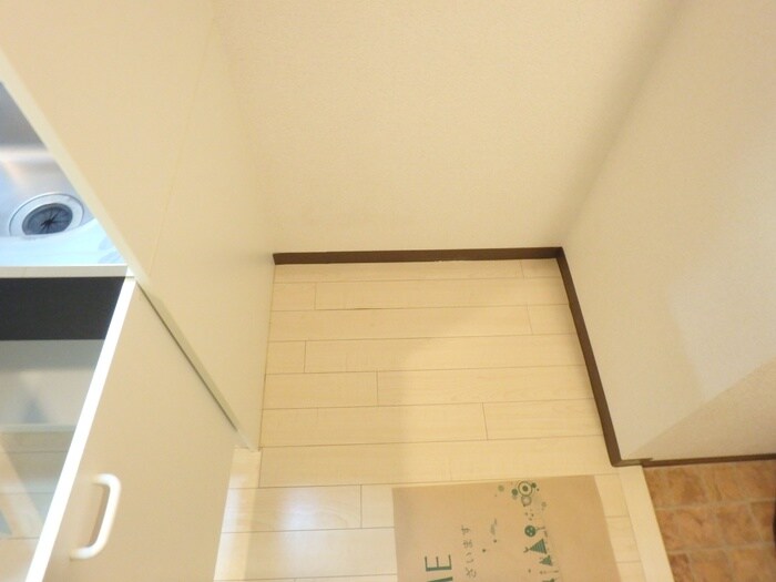 物件内観写真10　(廊下)