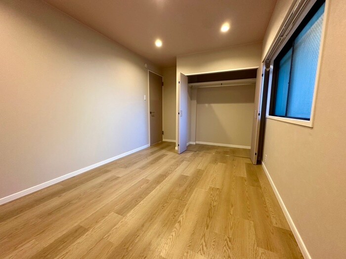 物件内観写真10　(居室)