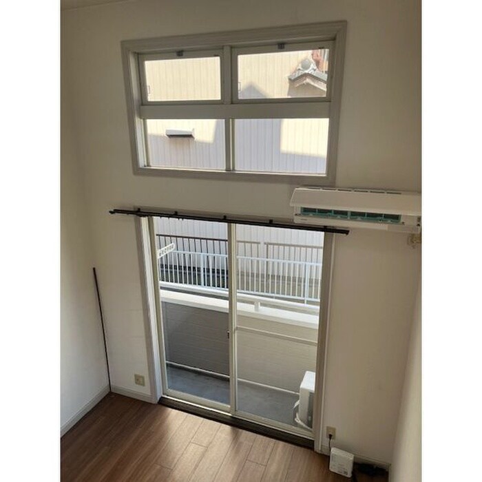 物件内観写真11　(居室)