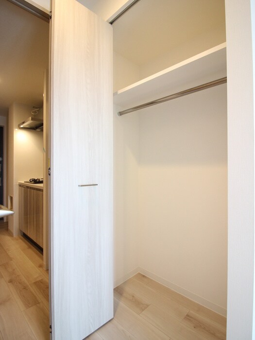 物件内観写真10　(収納)