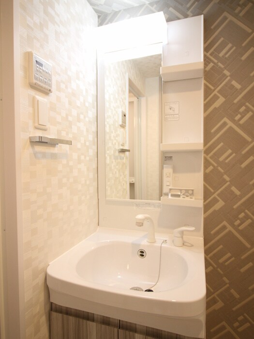 物件内観写真11　(洗面)