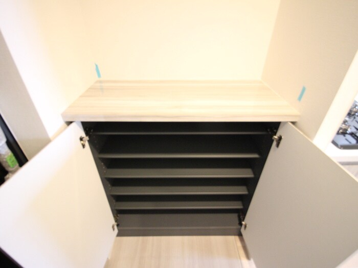 物件内観写真12　(靴箱)