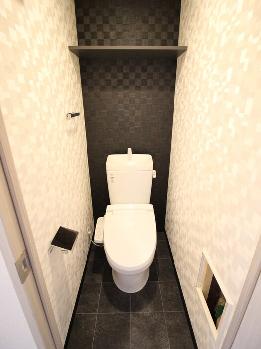 物件内観写真14　(トイレ)