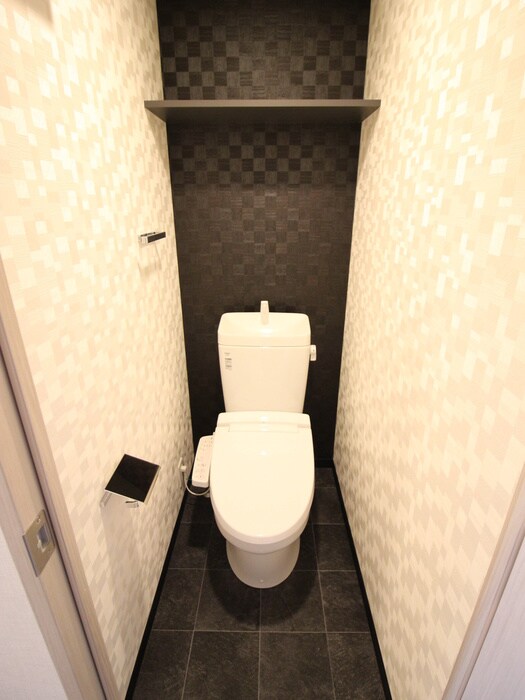 物件内観写真14　(トイレ)