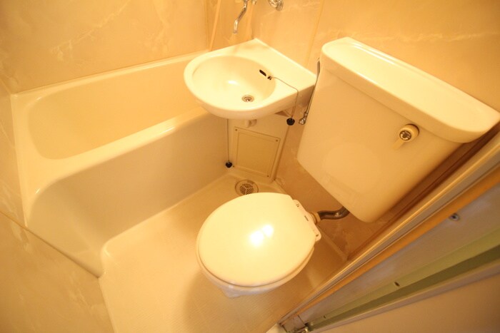 物件内観写真13　(トイレ)