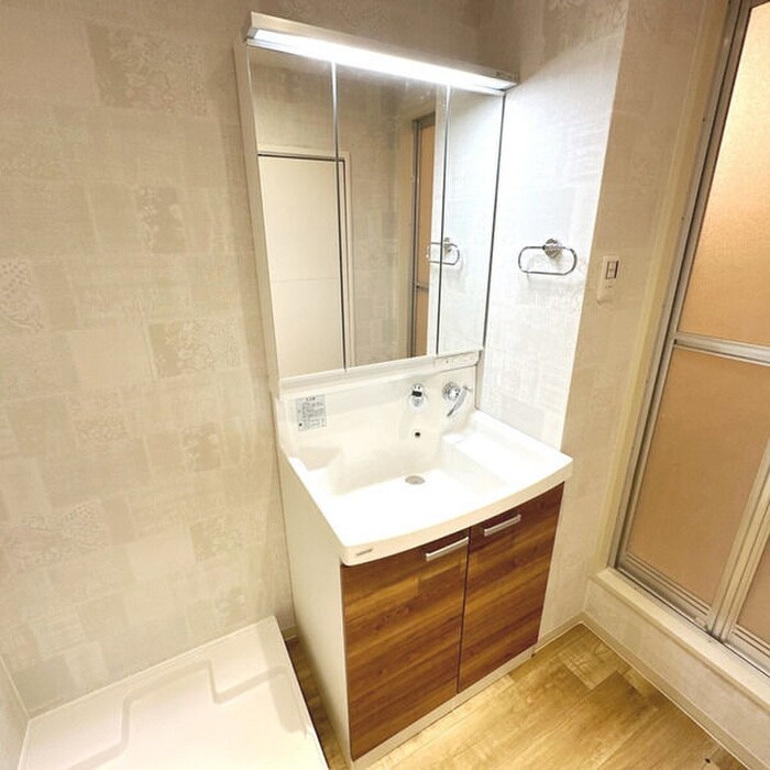 物件内観写真10　(洗面)