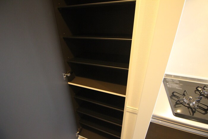 物件内観写真13　(靴箱)