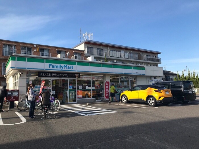 ファミリーマート大野木店