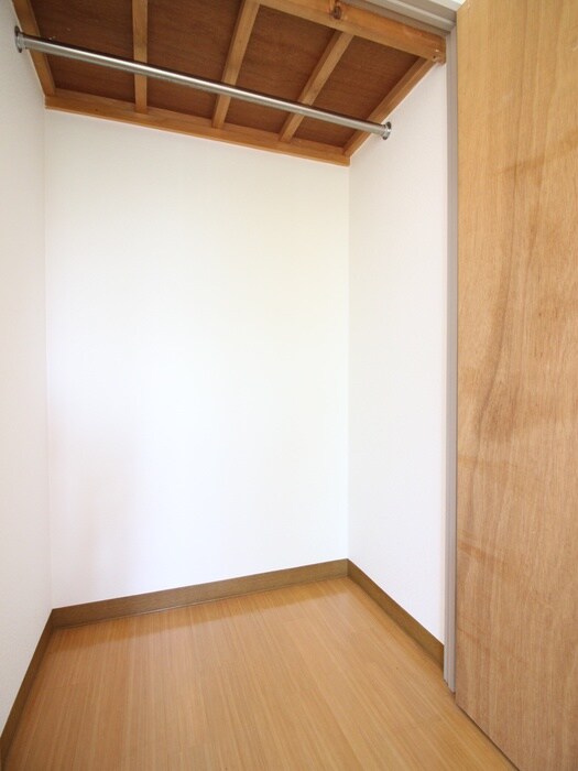 物件内観写真9　(収納)