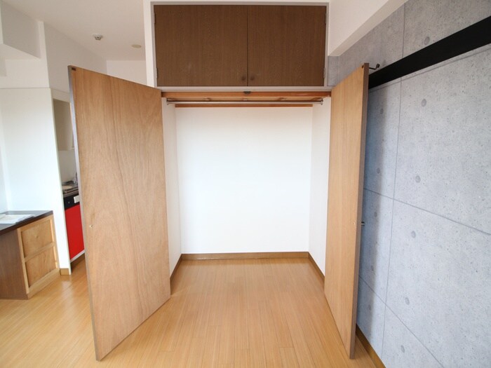 物件内観写真13　(収納)