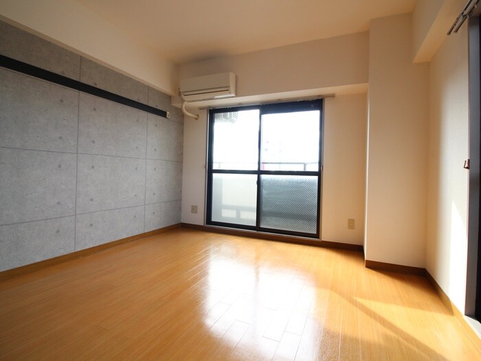 物件内観写真15　(居室)