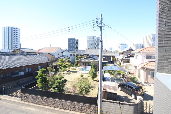 物件内観写真22　(室内からの展望)