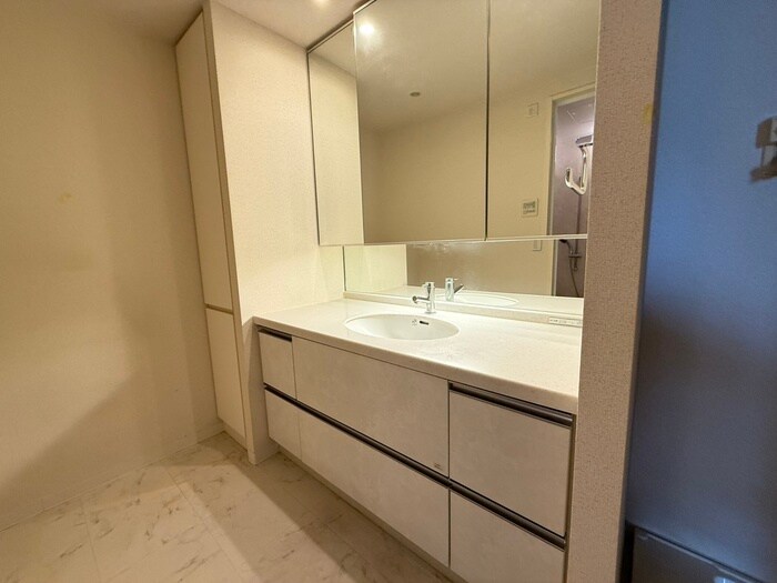 物件内観写真14　(洗面)