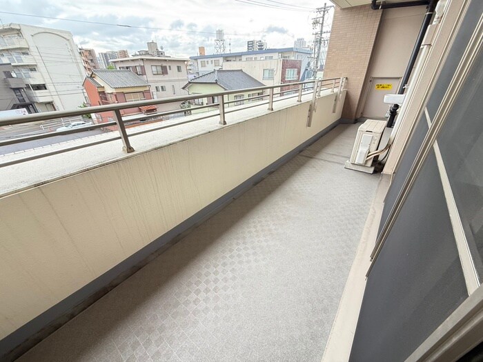 物件内観写真16　(ベランダ・バルコニー)