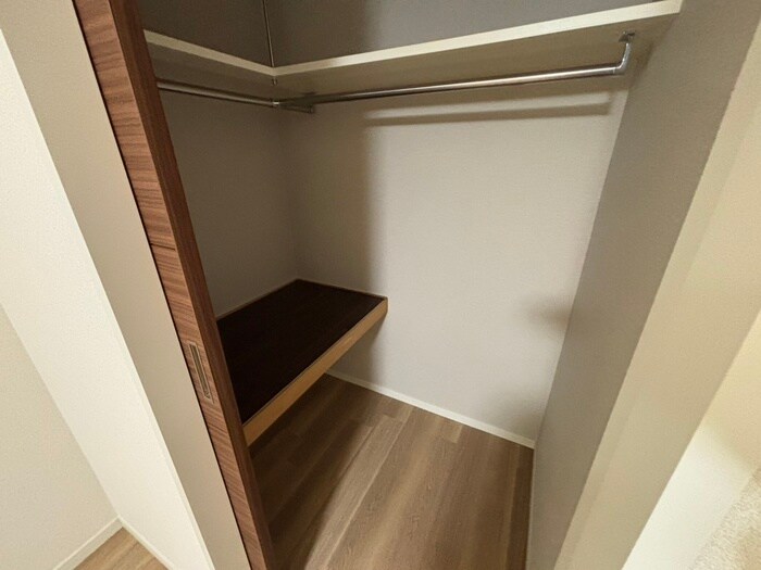 物件内観写真9　(収納)