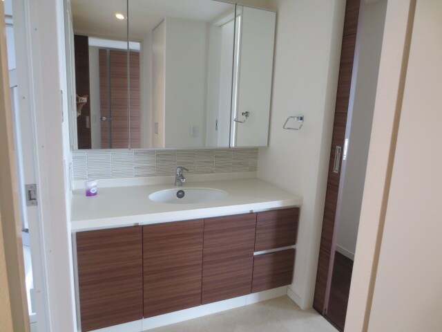 物件内観写真14　(洗面)