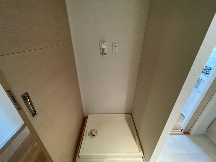 物件内観写真19　(洗濯機置場)