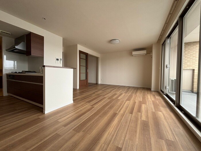 物件内観写真22　(居室)