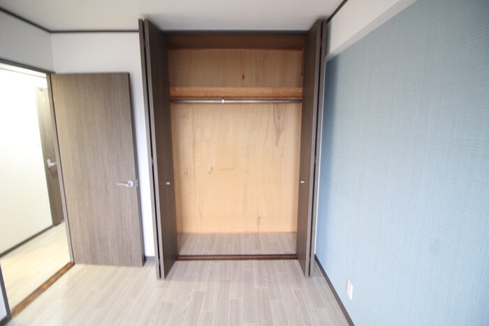 物件内観写真16　(収納)