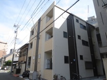 ＣＲＥＳＴの外観写真