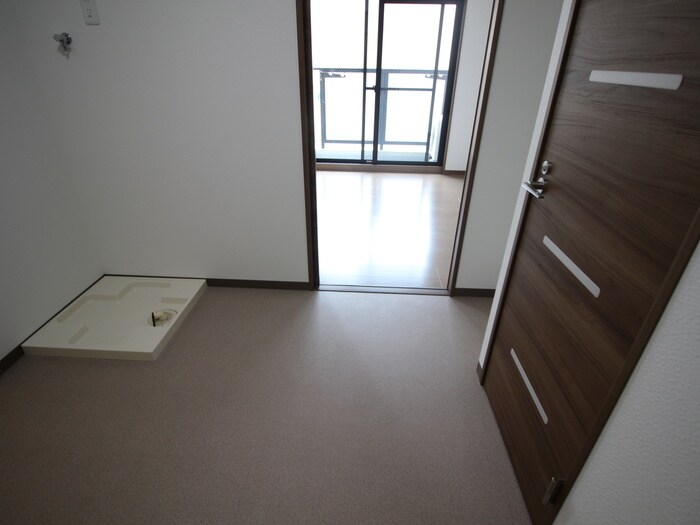 物件内観写真15　(廊下)