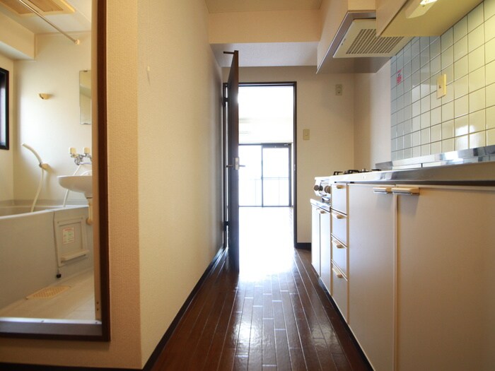 ドエル沢上の廊下