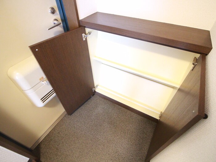 物件内観写真19　(靴箱)